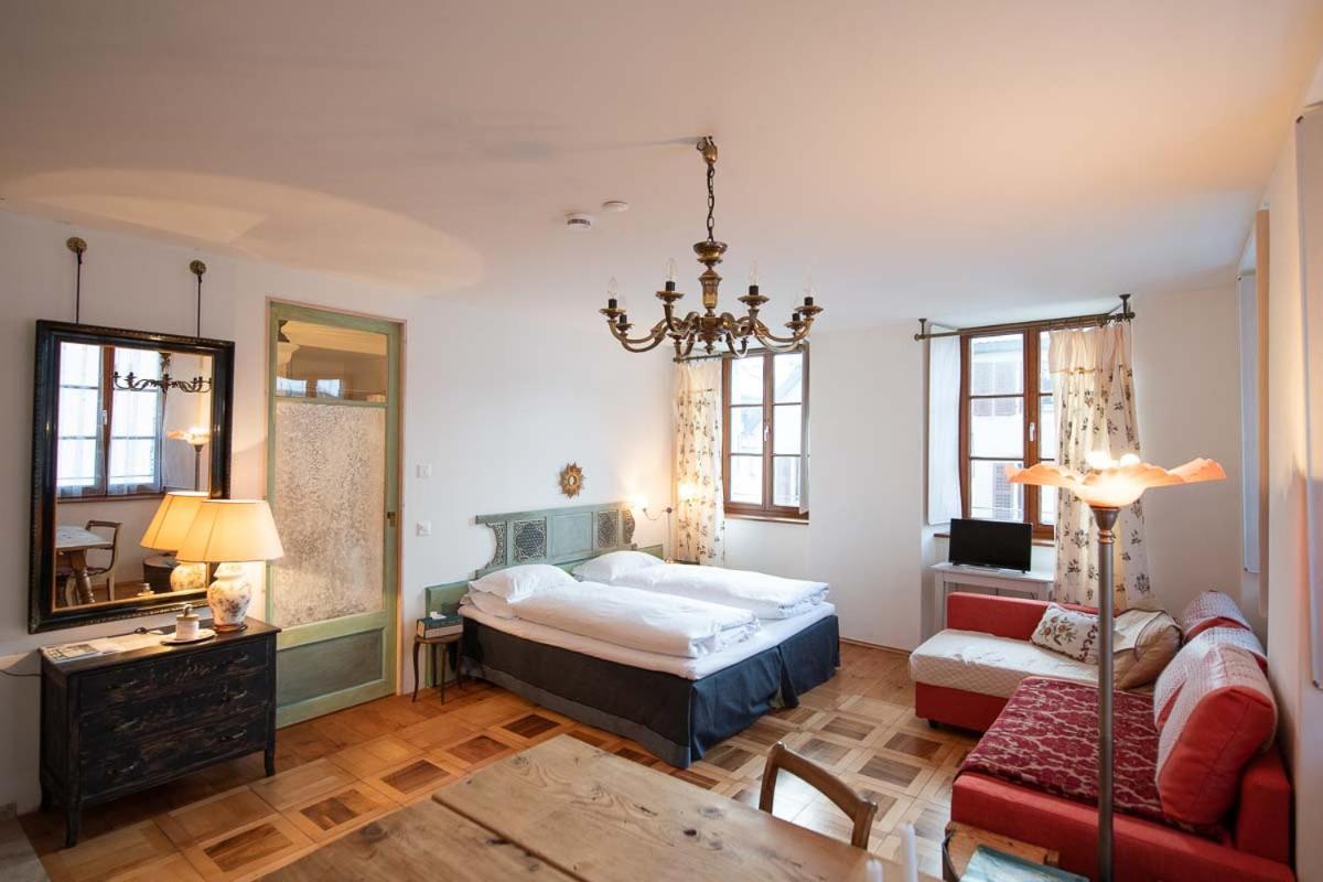 Boutique-Hotel Guesthouse Le Locle Extérieur photo