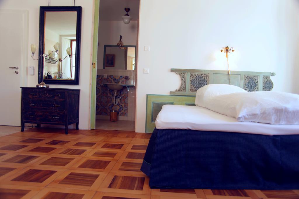Boutique-Hotel Guesthouse Le Locle Extérieur photo