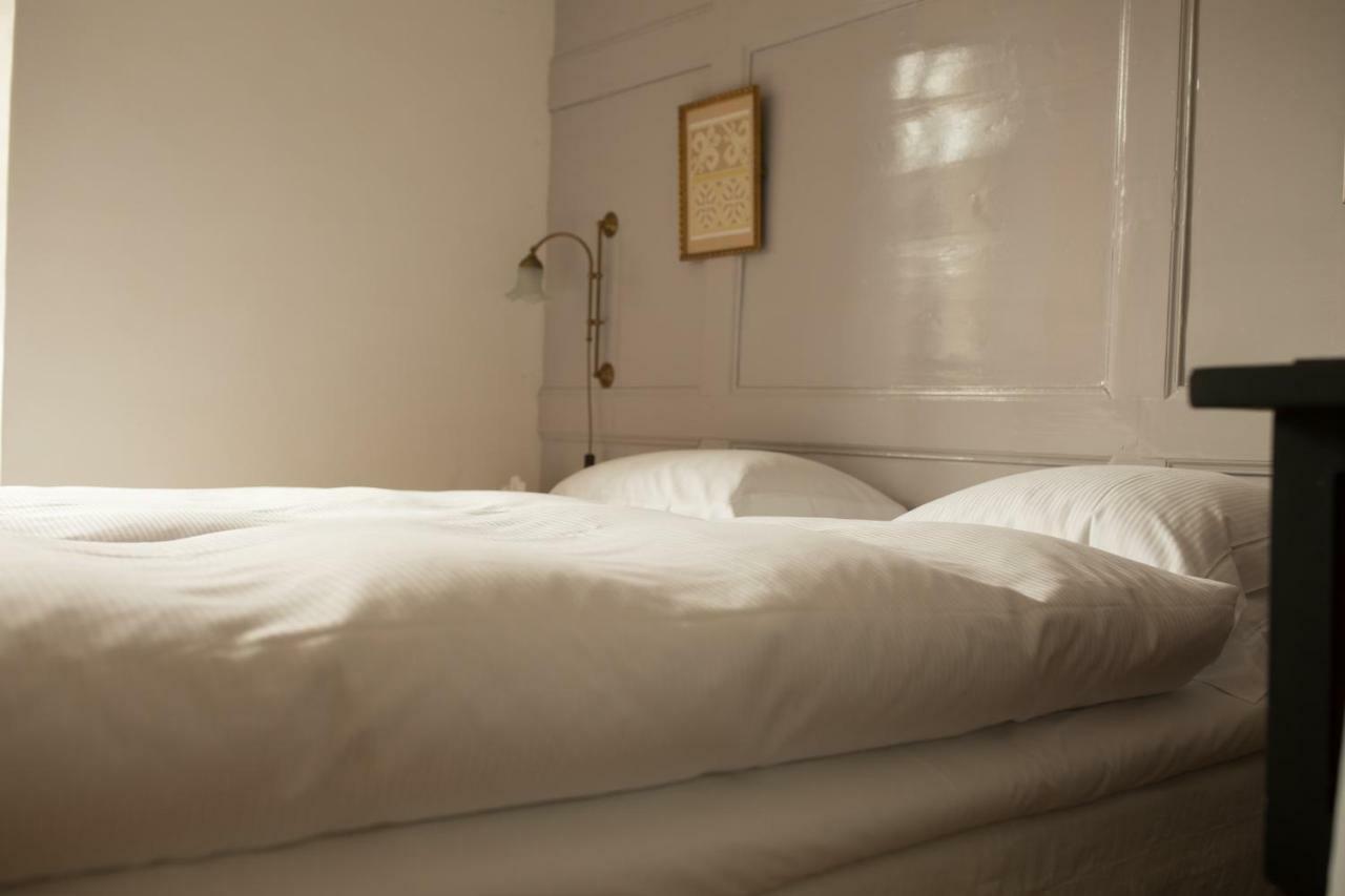 Boutique-Hotel Guesthouse Le Locle Extérieur photo